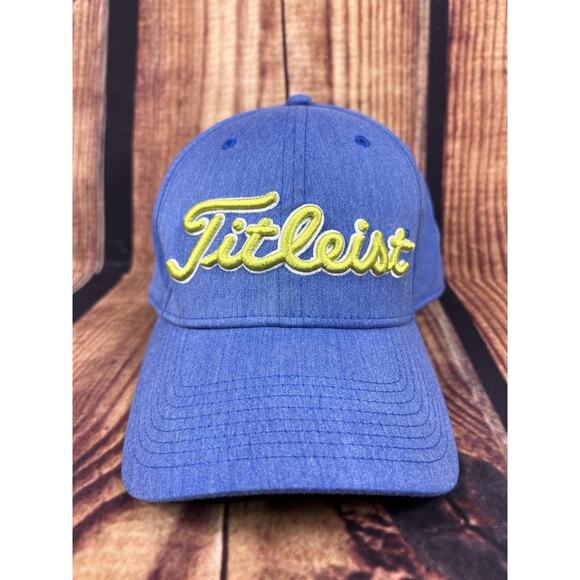 Titleist Golf Hat Mens M/ L Blue Stretch Fitted Cap Green Embroidered Logo - Picture 1 of 6